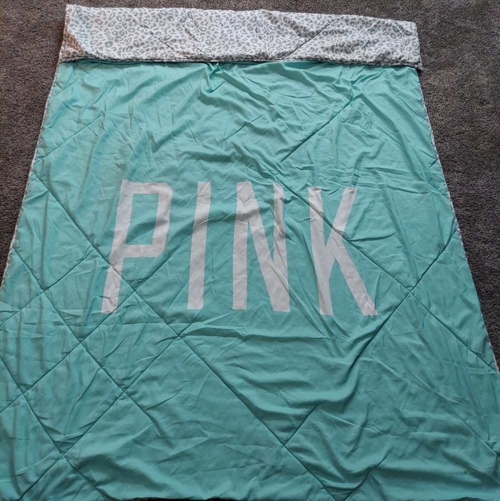 Rare Victoria's Secret PINK teal reversible comforter